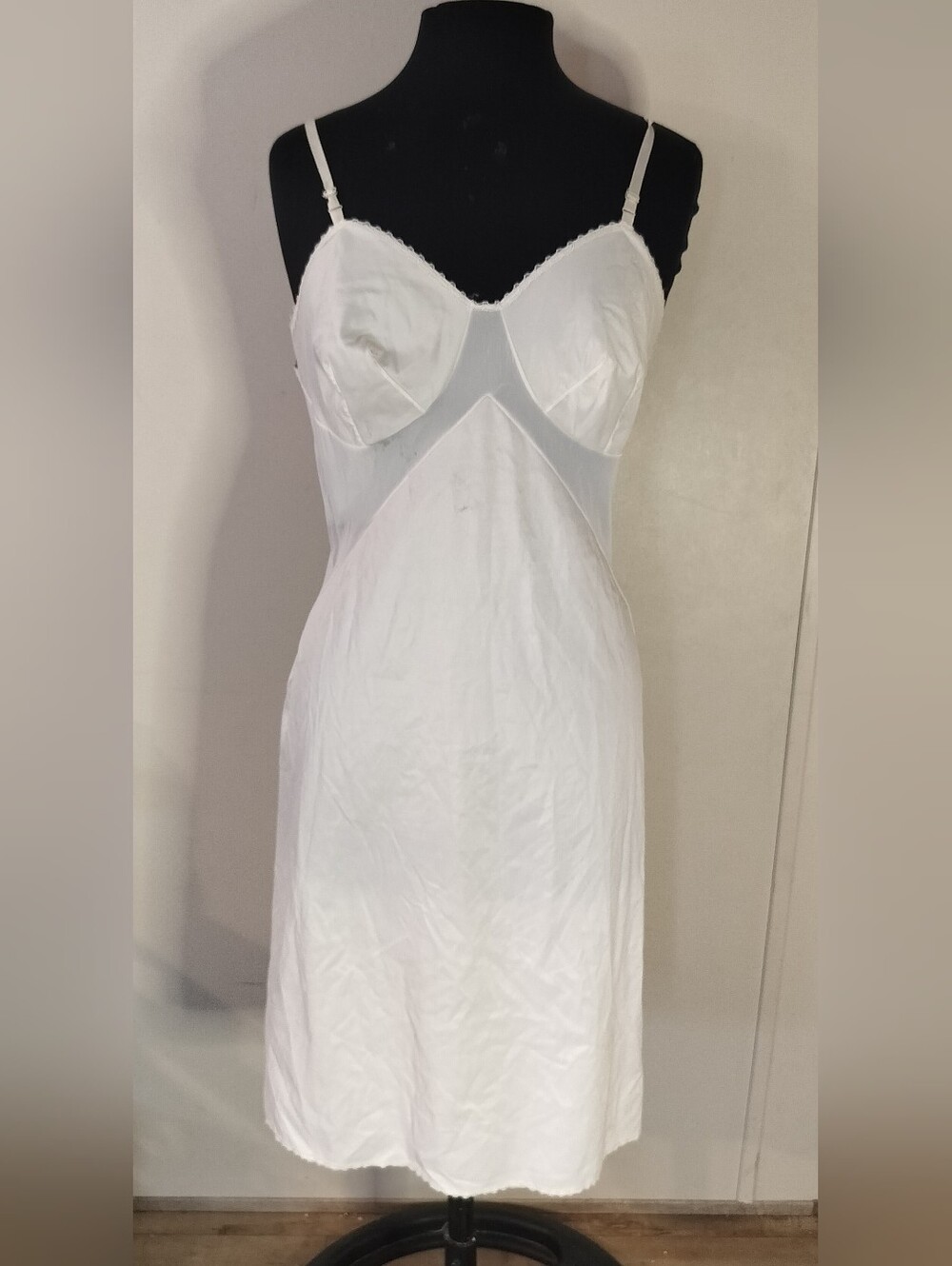 Vanity Fair White Nylon Slip with Adjustable Straps